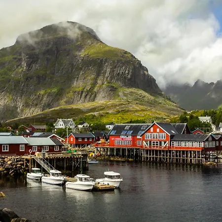 Brygga Restaurant And Hotel Å