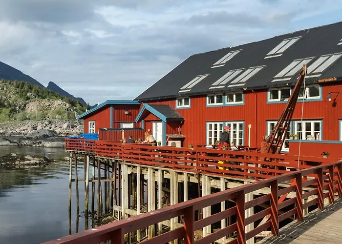 Brygga Restaurant And Å