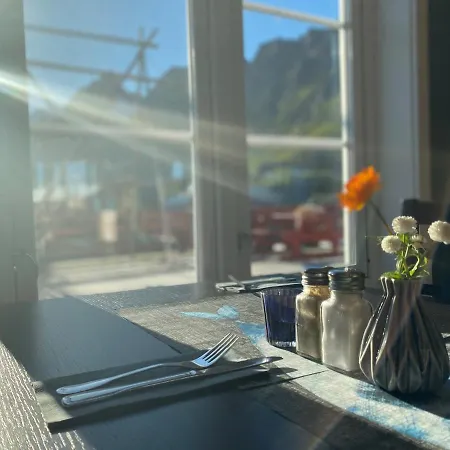 Brygga Restaurant And 호텔 3*